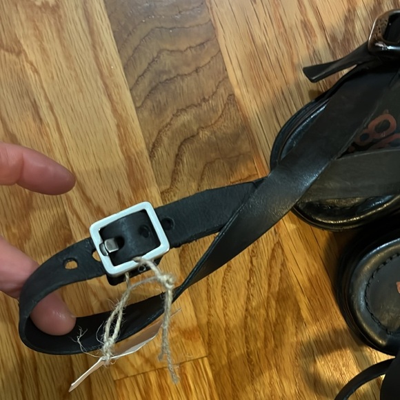 A.S. 98 Nyx Studded Sandals Size 7 NWT - Picture 14 of 16